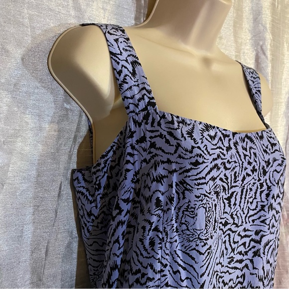 HVN Blue Olympia gown GUC SZ 8, was Rent The Runway no visible issues 100% silk - Picture 1 of 11